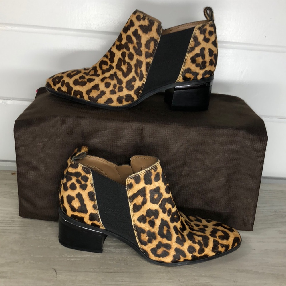 NWOB Franco Sarto Arden Ankle Boot Leopard Calf Hair - Size 7M